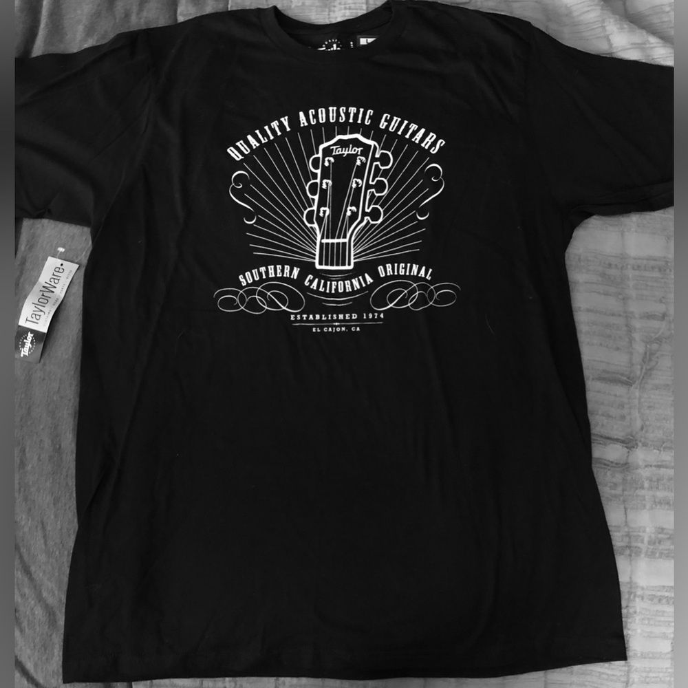 Guitarist Gift “Taylor Quality Acoustic Guitars Headstock” Tshirt Men’s sz L NEW